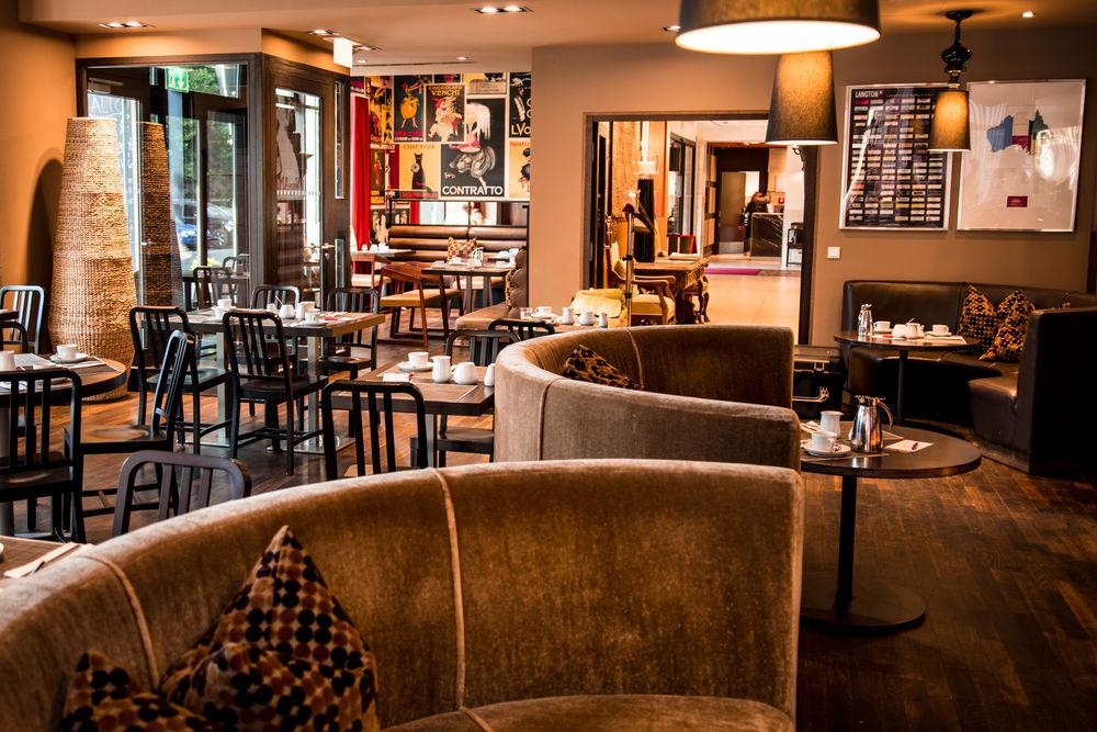 Adina Checkpoint Charlie Appart hôtel 4*