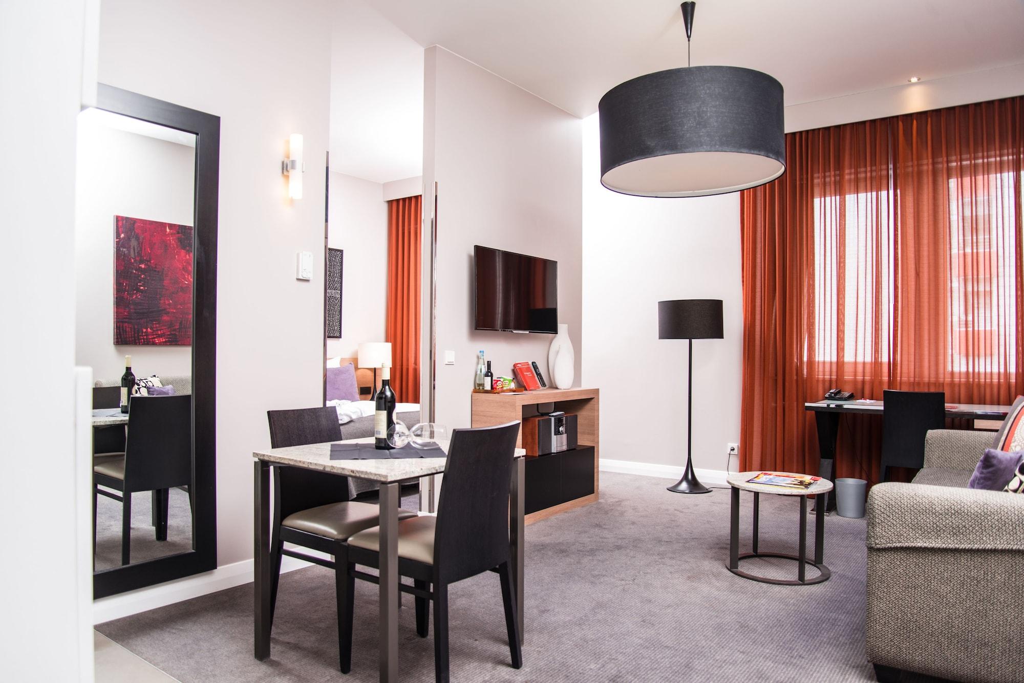 Adina Checkpoint Charlie Aparthotel Berlin