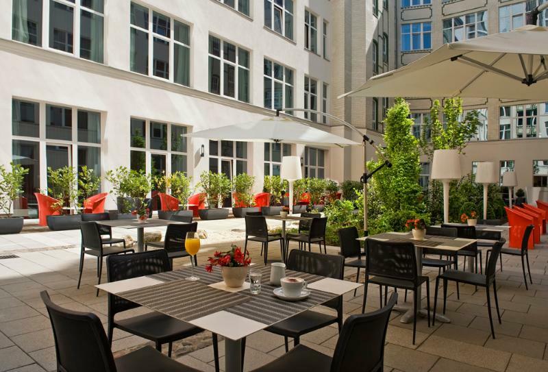 Adina Checkpoint Charlie 4*
